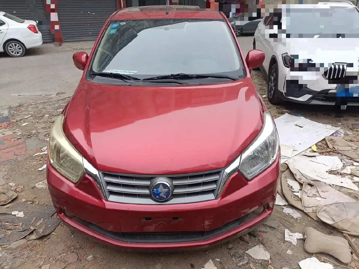 2012 Venucia R50 1.6L 117HP L4 5MT,autocango,china used car exporter,china ev exporter,chinese used car exporter,chinese used ev exporter