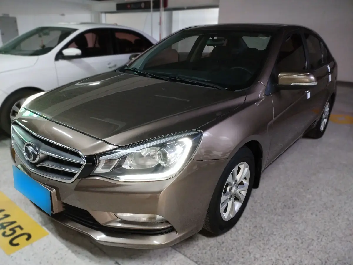 2015 Soueast V5 1.5L 120HP L4 5MT