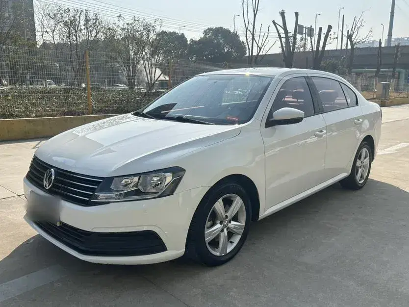 2017 Volkswagen Lavida 1.6L 110HP L4 6AT