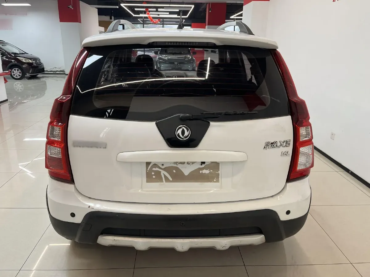 2013 DongFeng Forthing Joyear X5 1.6L 122HP L4 5MT,autocango,china used car exporter,china ev exporter,chinese used car exporter,chinese used ev exporter