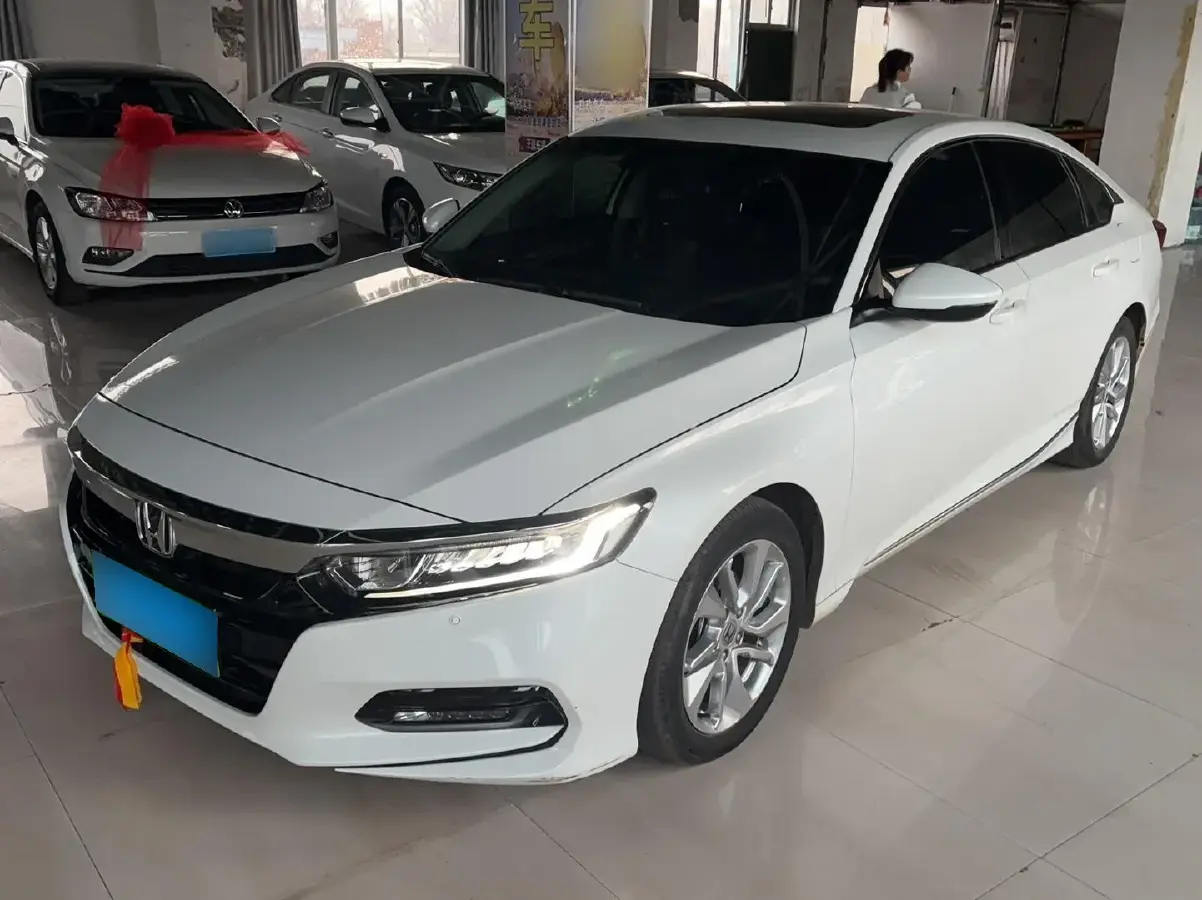 2018 Honda Accord 1.5T 194HP L4 CVT