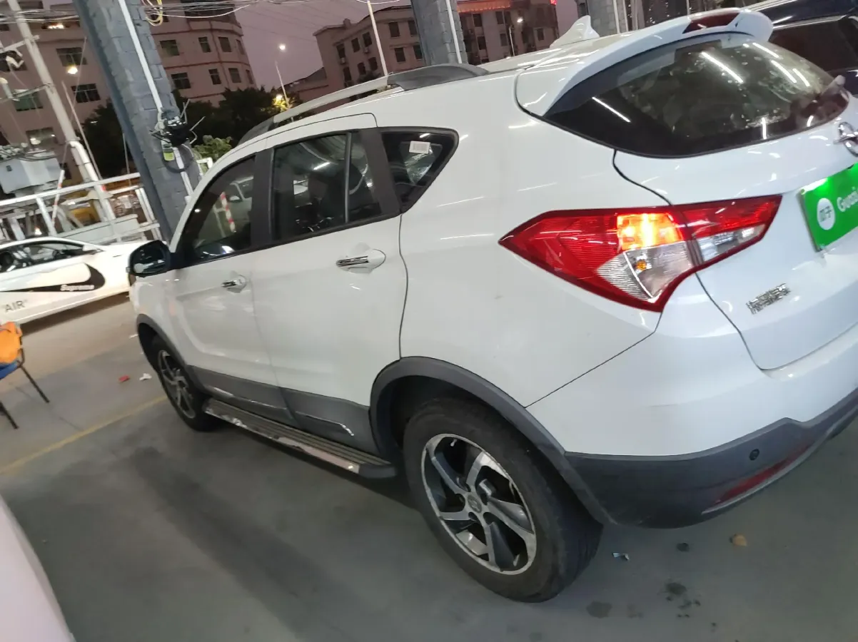 2015 HaiMa S5 1.5T 163HP L4 CVT,autocango,china used car exporter,china ev exporter,chinese used car exporter,chinese used ev exporter