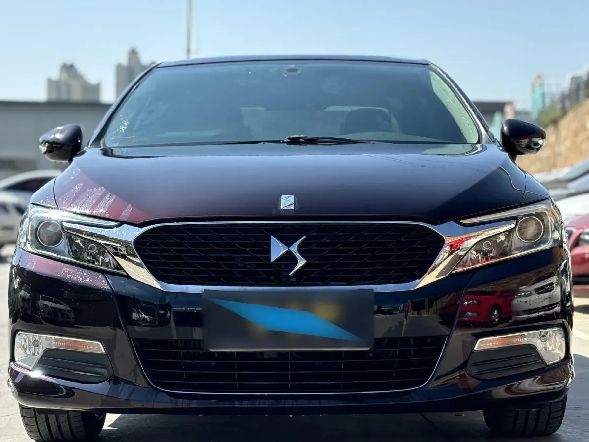 2015 DS 5LS 1.6T 163HP L4 6AT,autocango,china used car exporter,china ev exporter,chinese used car exporter,chinese used ev exporter