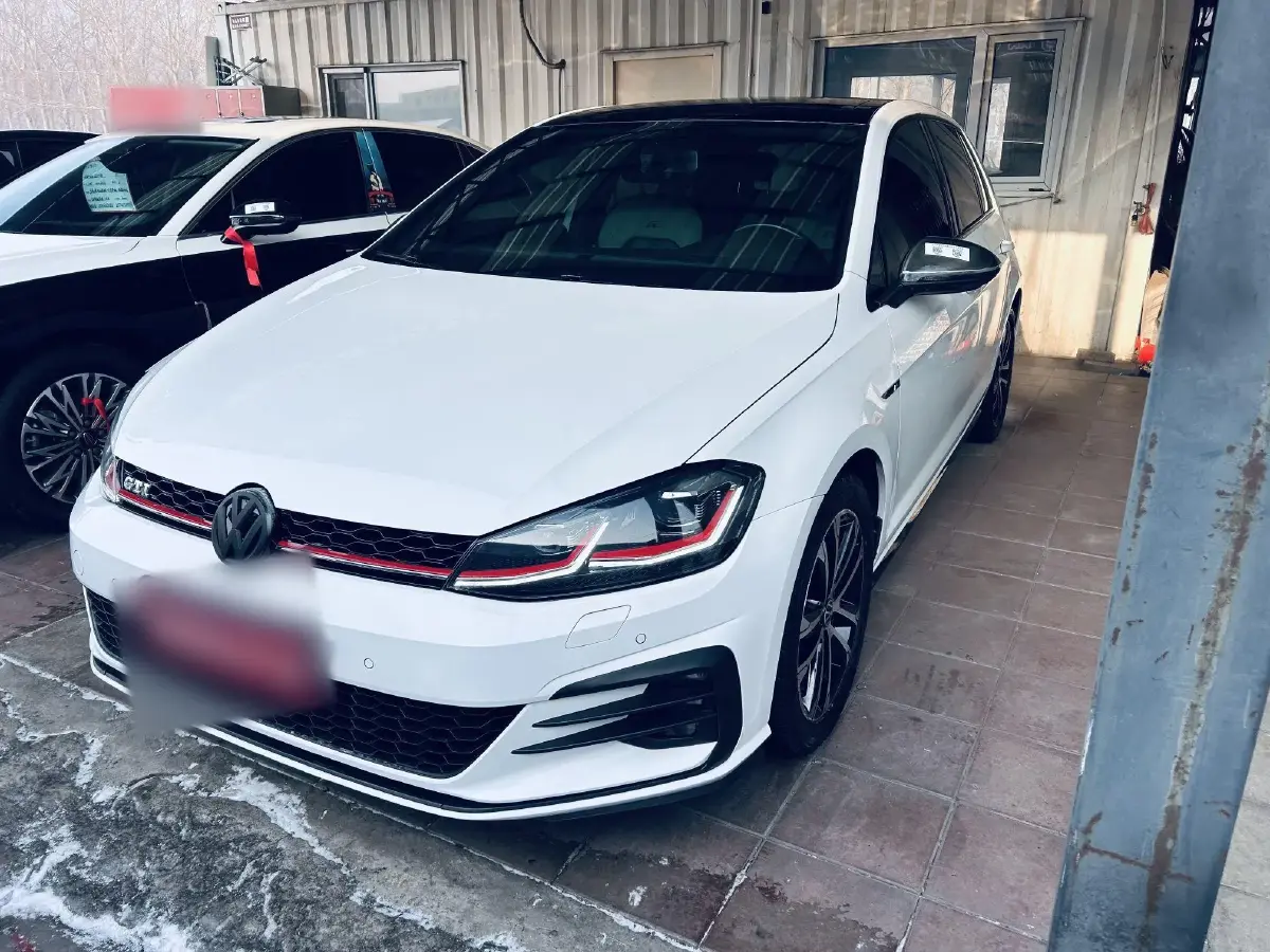 2018 Volkswagen Golf 1.4T 150HP L4 7DCT