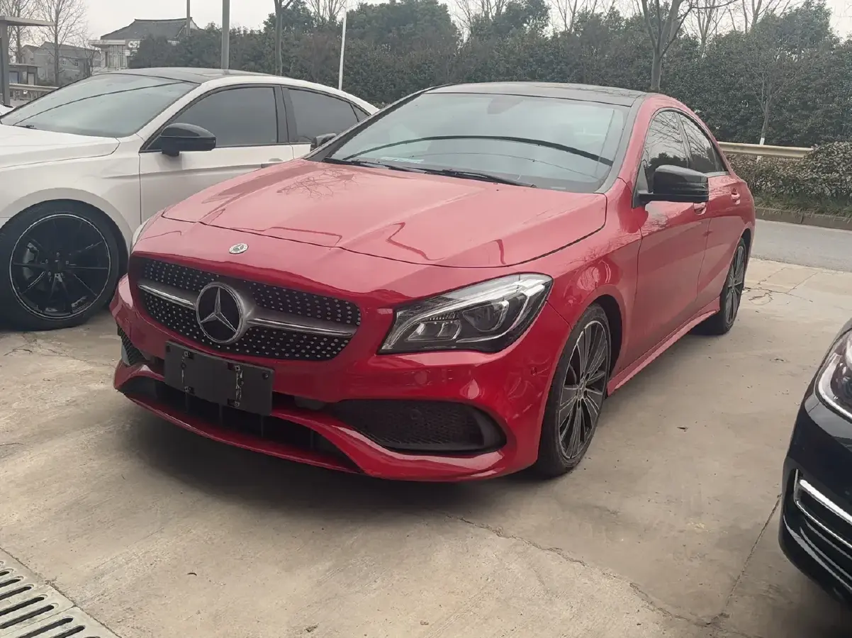 2017 Mercedes-Benz CLA Class 1.6T 156HP L4 7DCT