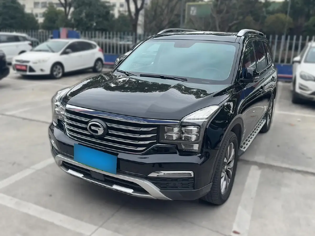 2017 GAC Trumpchi GS8 2.0T 201HP L4 6AT