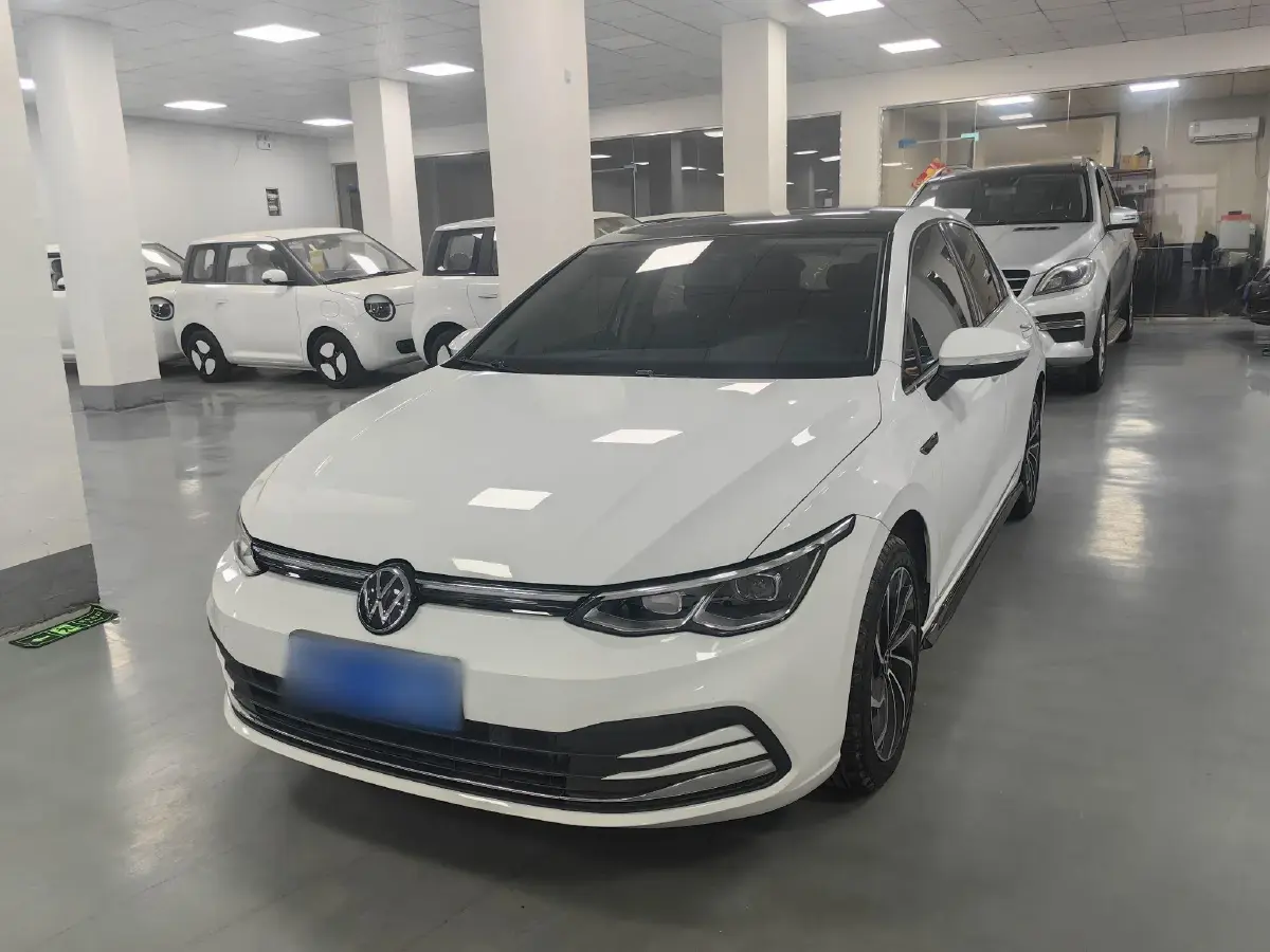 2023 Volkswagen Golf 1.4T 150HP L4 7DCT