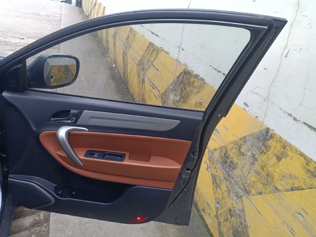 2014 JAC Refine S5 2.0T 177HP L4 6MT,autocango,china used car exporter,china ev exporter,chinese used car exporter,chinese used ev exporter