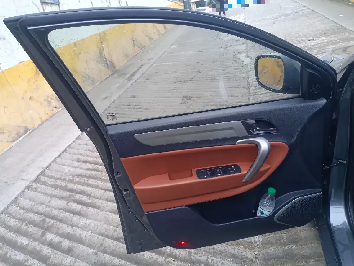 2014 JAC Refine S5 2.0T 177HP L4 6MT,autocango,china used car exporter,china ev exporter,chinese used car exporter,chinese used ev exporter