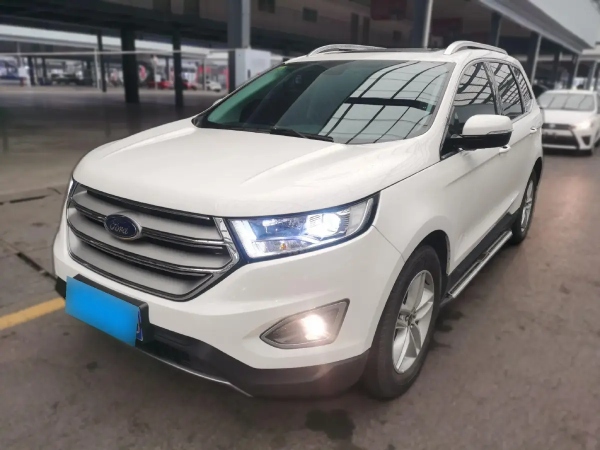 2018 Ford Edge 2.0T 245HP L4 6AT