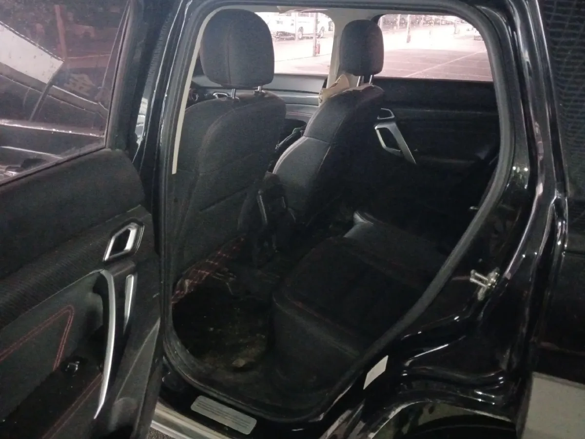 2018 BeiJing BJ20 1.5T 150HP L4 6MT,autocango,china used car exporter,china ev exporter,chinese used car exporter,chinese used ev exporter