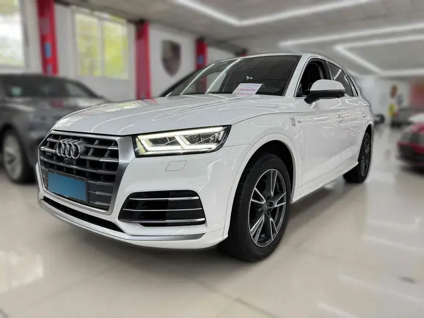 2020 Audi Q5L 2.0T 190HP L4 7DCT