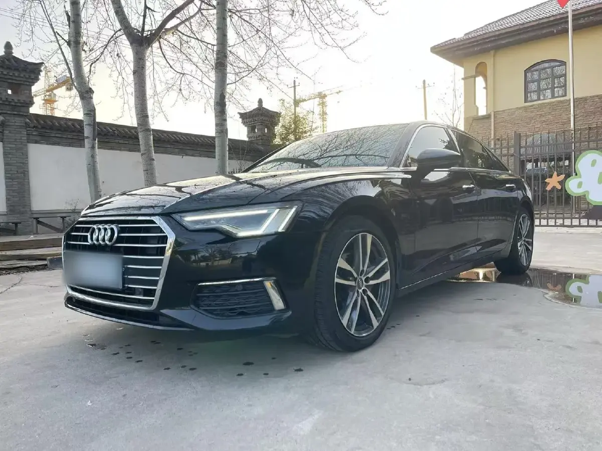 2019 Audi A6L 2.0T 190HP L4 7DCT