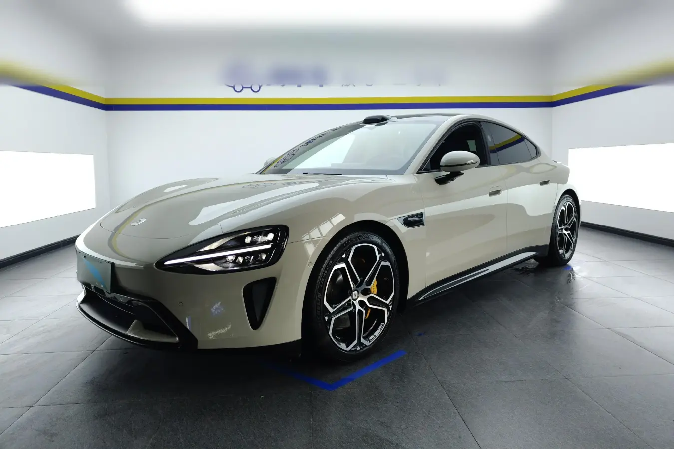 2024 MI SU7 BEV 101KWH