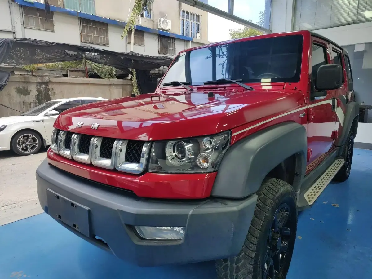 2017 BeiJing BJ40 2.3T 250HP L4 6AT