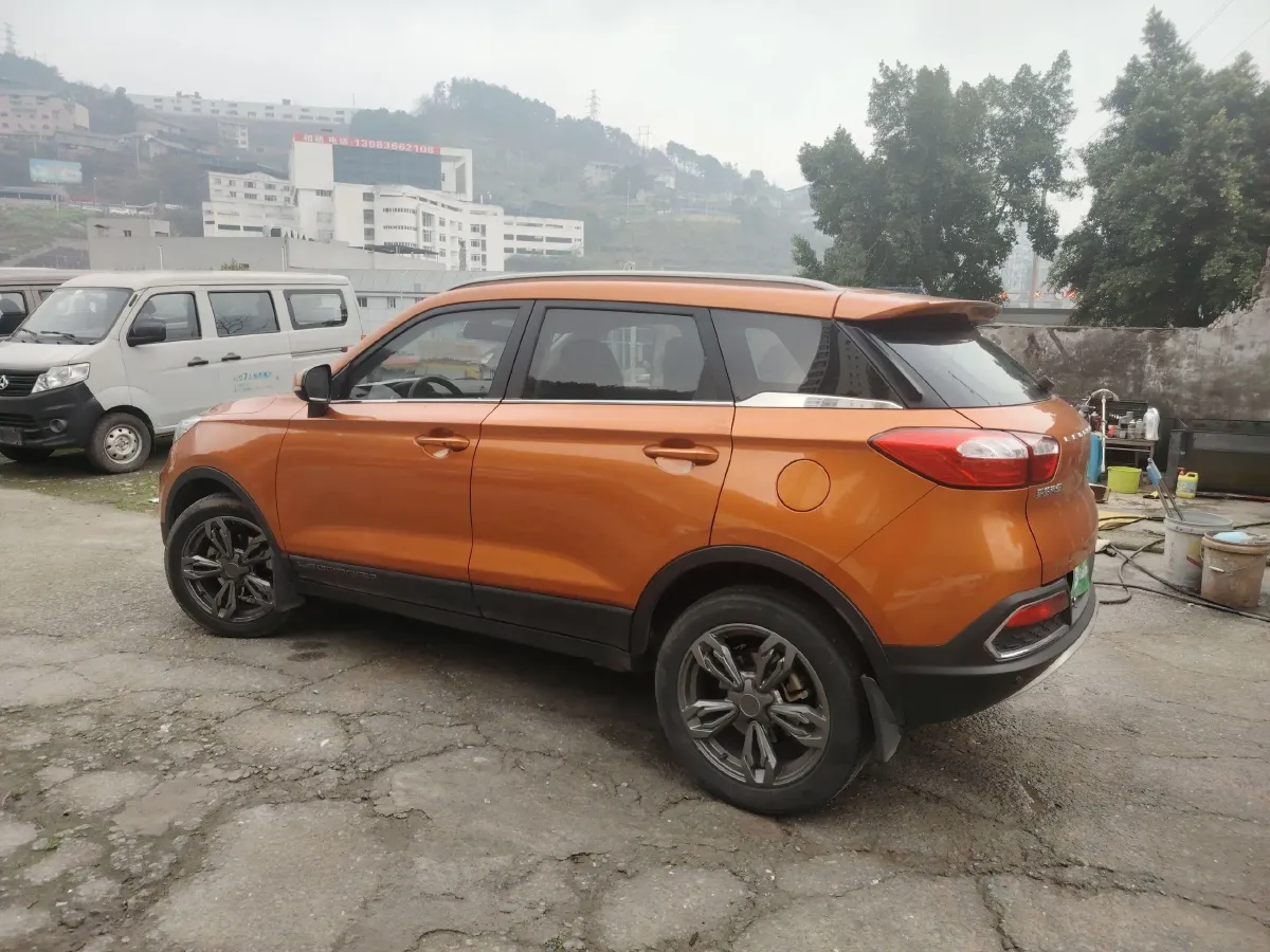 2017 Leopaard CS9 1.5L 113HP L4 CVT,autocango,china used car exporter,china ev exporter,chinese used car exporter,chinese used ev exporter