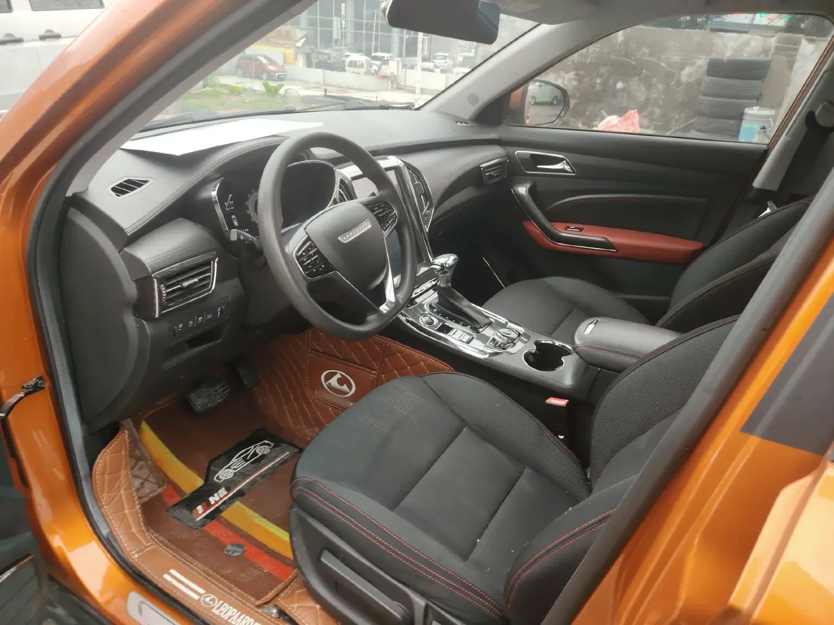 2017 Leopaard CS9 1.5L 113HP L4 CVT,autocango,china used car exporter,china ev exporter,chinese used car exporter,chinese used ev exporter