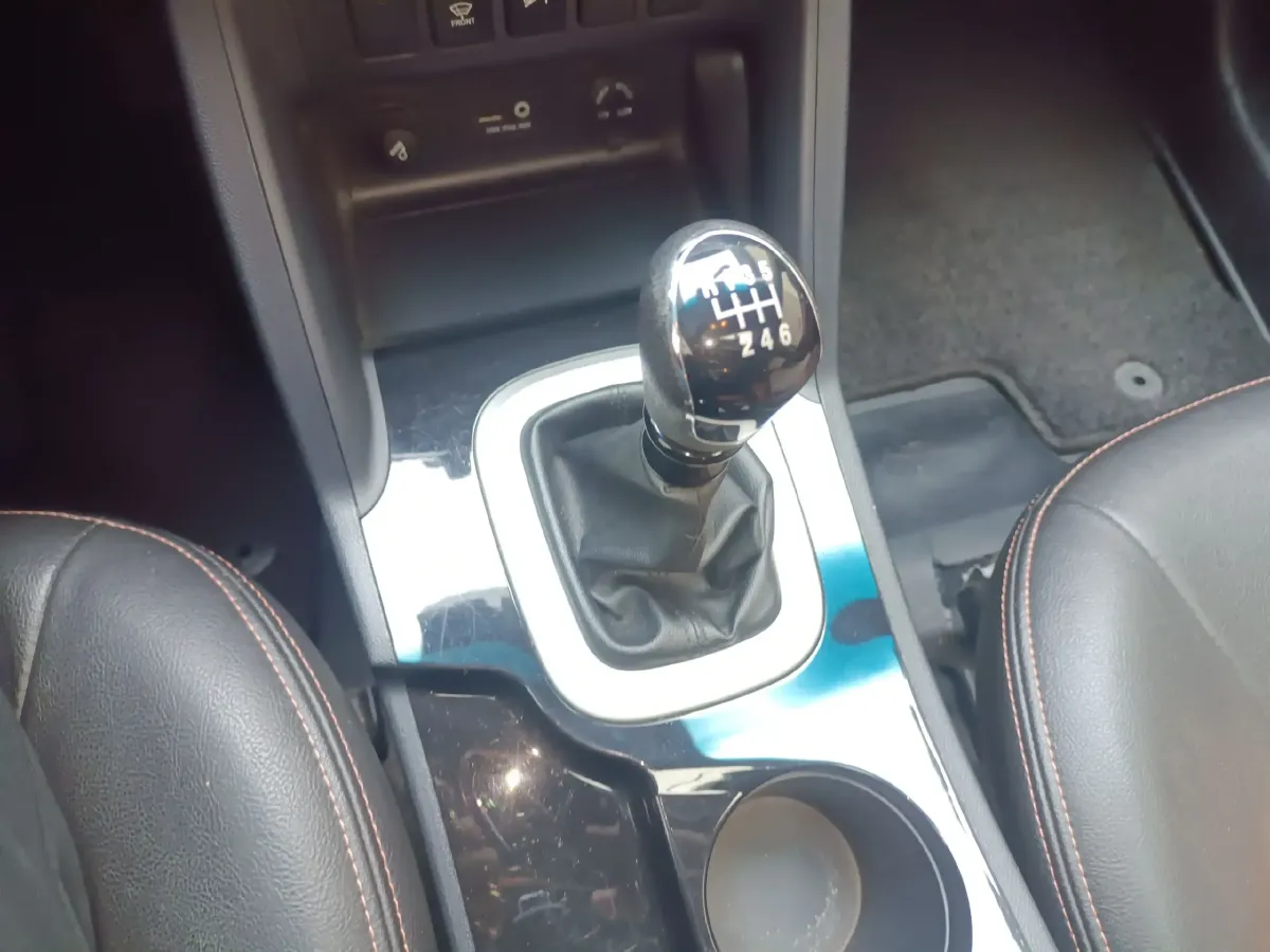 2013 JAC Refine S5 2.0T 177HP L4 6MT,autocango,china used car exporter,china ev exporter,chinese used car exporter,chinese used ev exporter