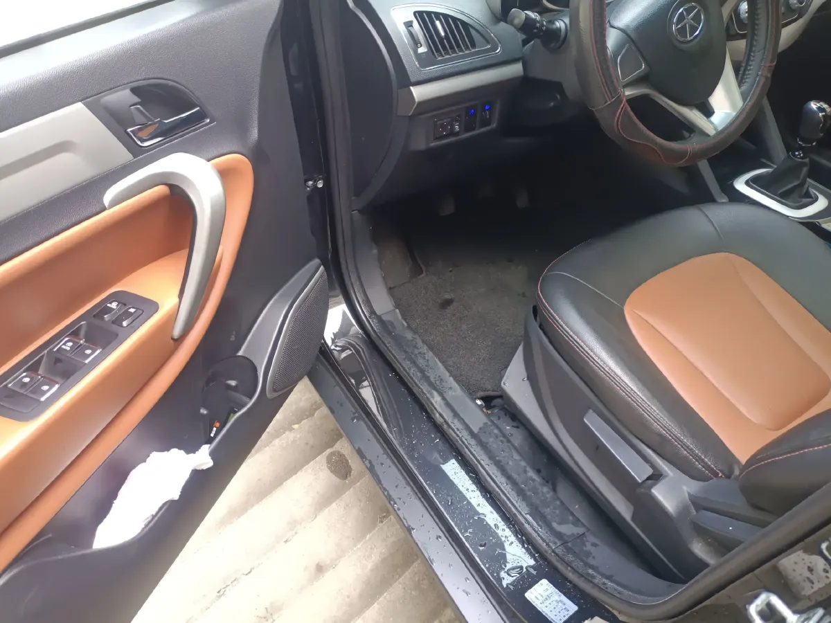 2013 JAC Refine S5 2.0T 177HP L4 6MT,autocango,china used car exporter,china ev exporter,chinese used car exporter,chinese used ev exporter