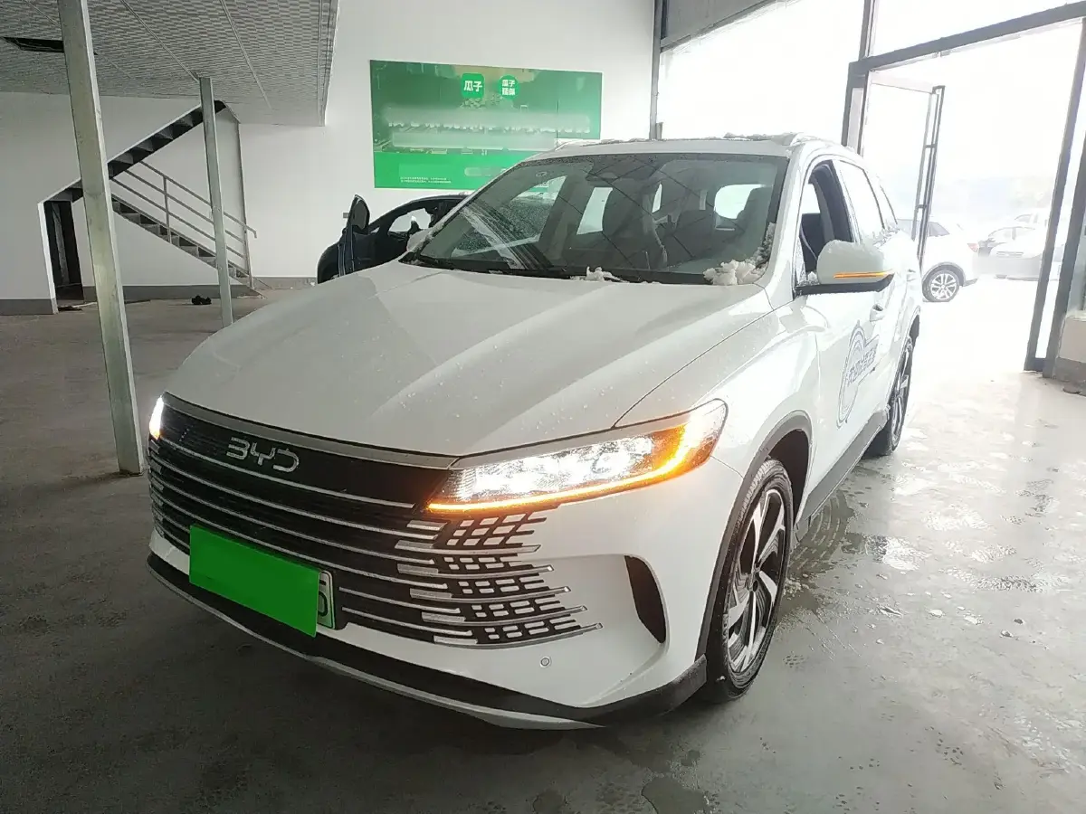 2025 BYD Sea Lion 05 DM-i 1.5L 101HP L4 E-CVT PHEV 18.3KWH