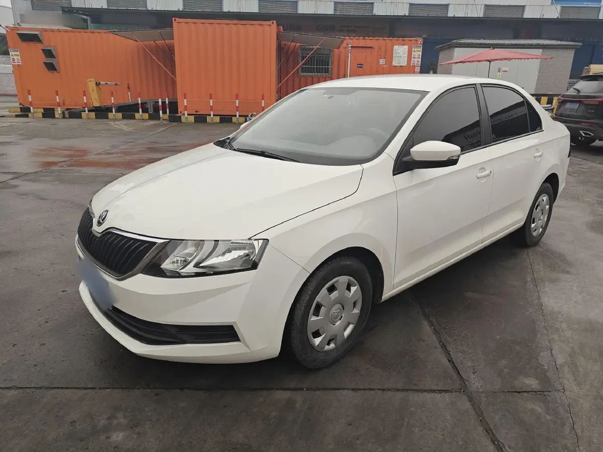 2018 Skoda Rapid 1.4L 90HP L4 5MT