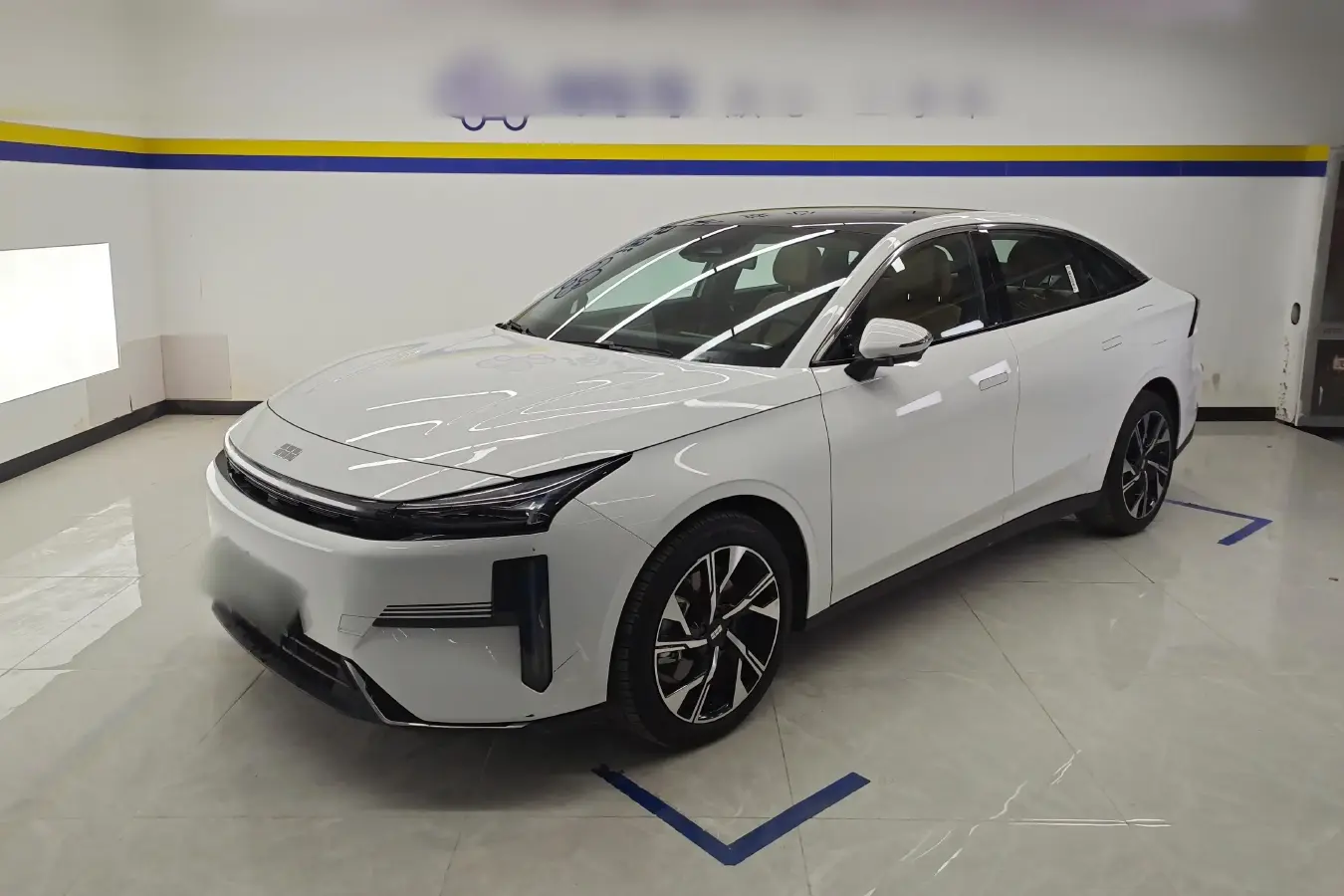 2023 Geely Galaxy L6 1.5T 163HP L4 3DHT PHEV