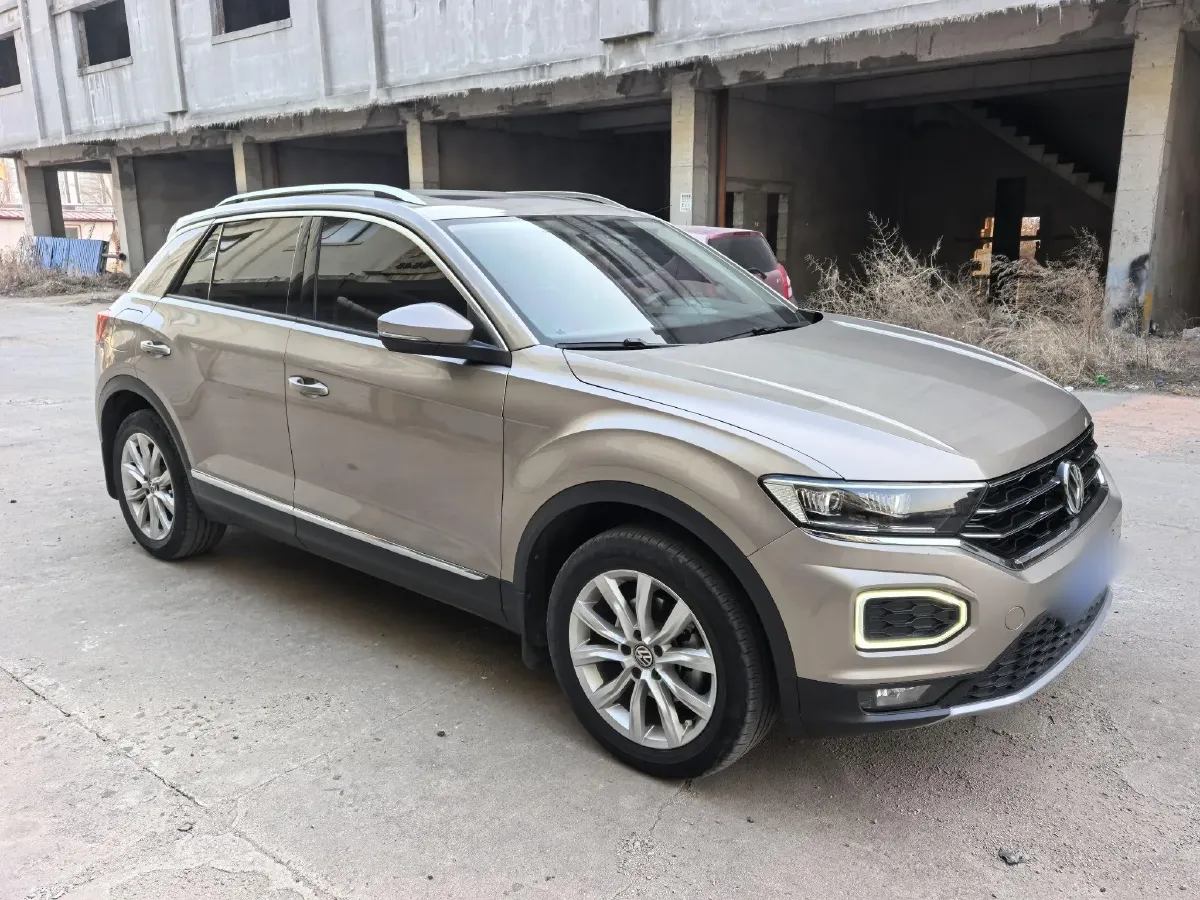 2020 Volkswagen T-Roc 1.4T 131HP L4 7DCT,autocango,china used car exporter,china ev exporter,chinese used car exporter,chinese used ev exporter