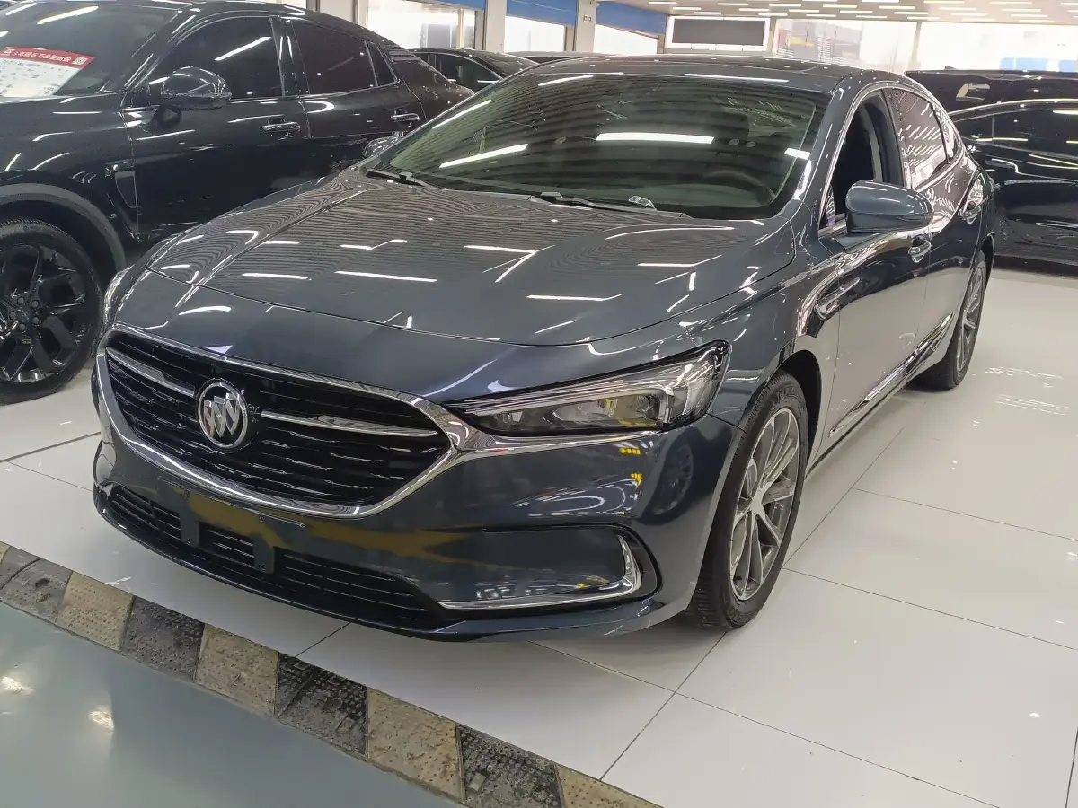 2019 Buick Larcosse 2.0T 241HP L4 9AT