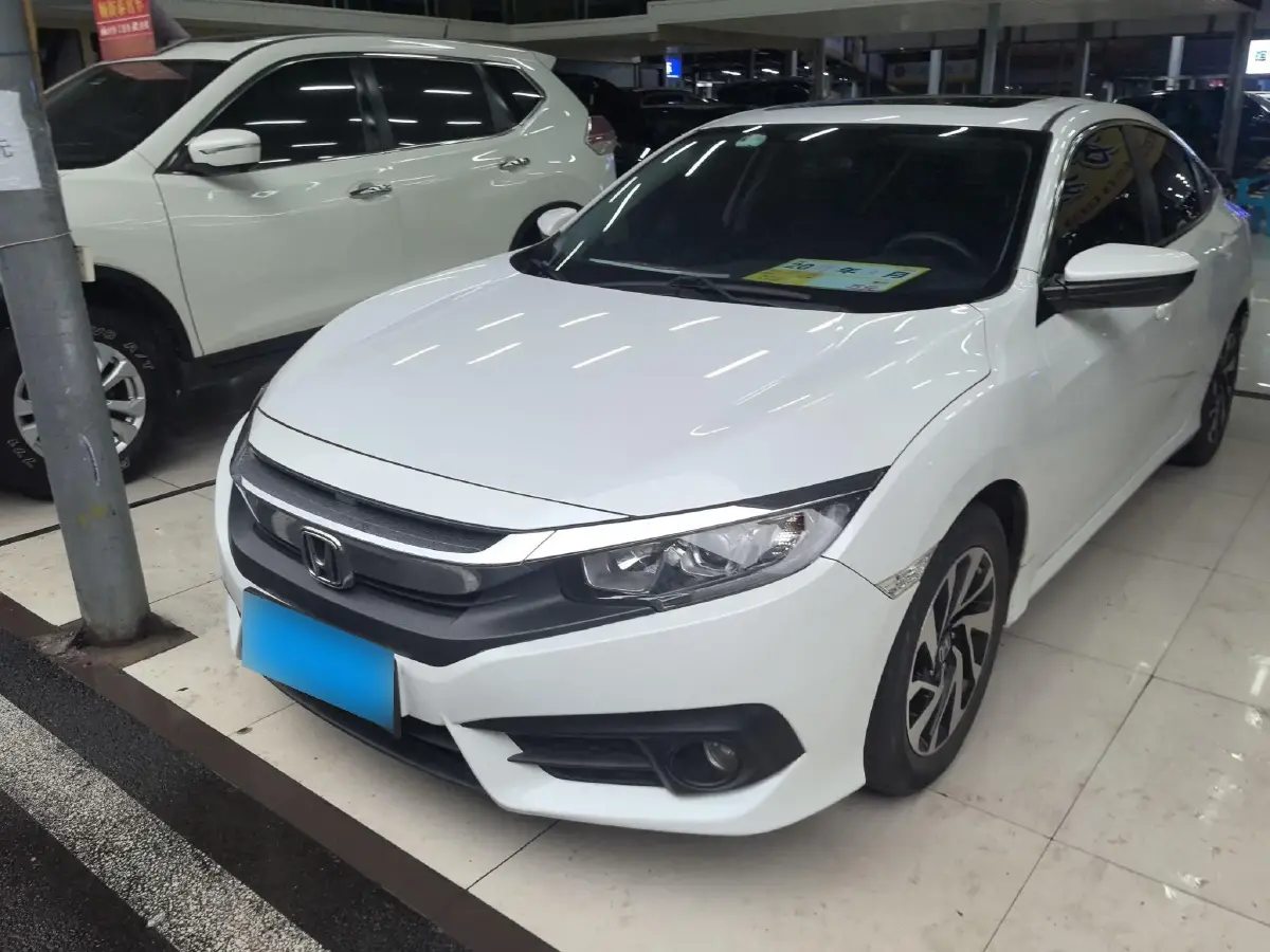 2016 Honda Civic 1.5T 177HP L4 CVT