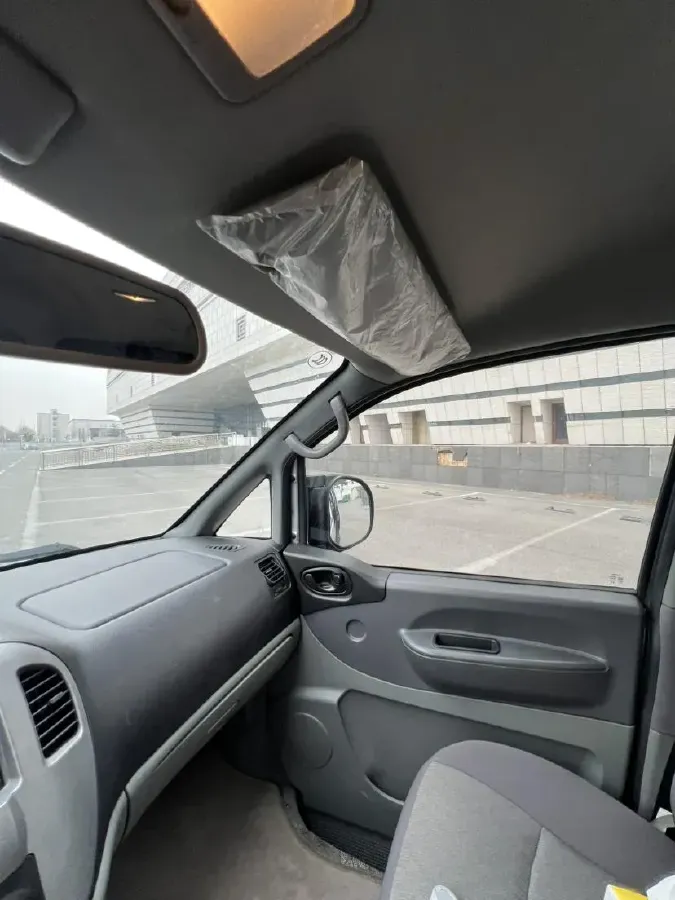 2013 DongFeng Forthing LingZhi 1.6L 113HP L4 5MT,autocango,china used car exporter,china ev exporter,chinese used car exporter,chinese used ev exporter