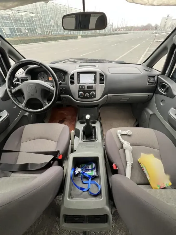 2013 DongFeng Forthing LingZhi 1.6L 113HP L4 5MT,autocango,china used car exporter,china ev exporter,chinese used car exporter,chinese used ev exporter