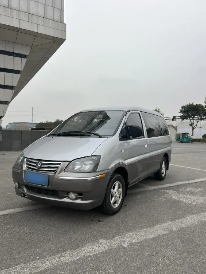 2013 DongFeng Forthing LingZhi 1.6L 113HP L4 5MT,autocango,china used car exporter,china ev exporter,chinese used car exporter,chinese used ev exporter