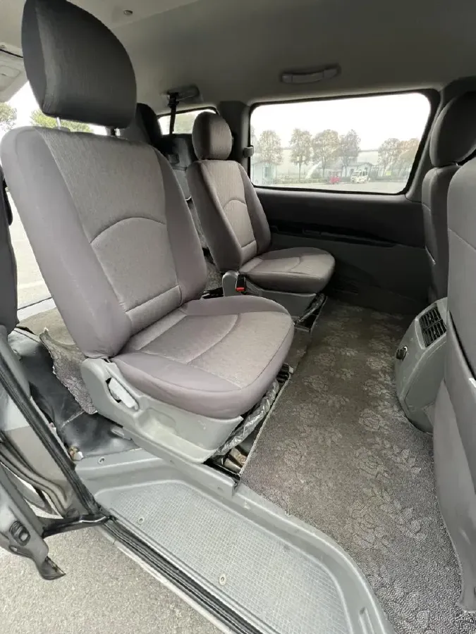 2013 DongFeng Forthing LingZhi 1.6L 113HP L4 5MT,autocango,china used car exporter,china ev exporter,chinese used car exporter,chinese used ev exporter