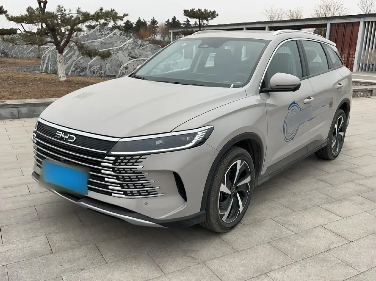 2025 BYD Sea Lion 05 DM-i 1.5L 101HP L4 E-CVT PHEV 18.3KWH