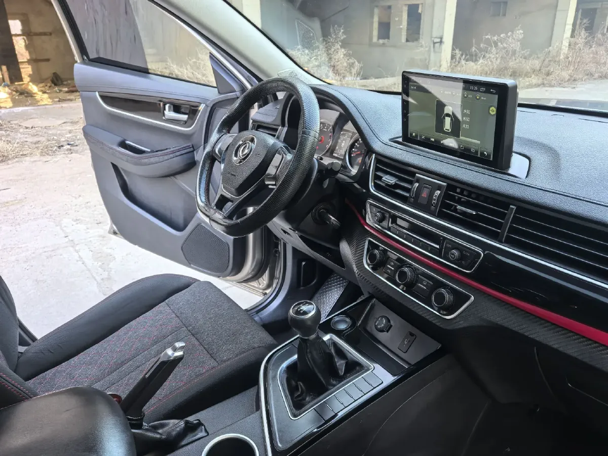 2020 DongFeng Forthing T5 1.6L 122HP L4 5MT,autocango,china used car exporter,china ev exporter,chinese used car exporter,chinese used ev exporter