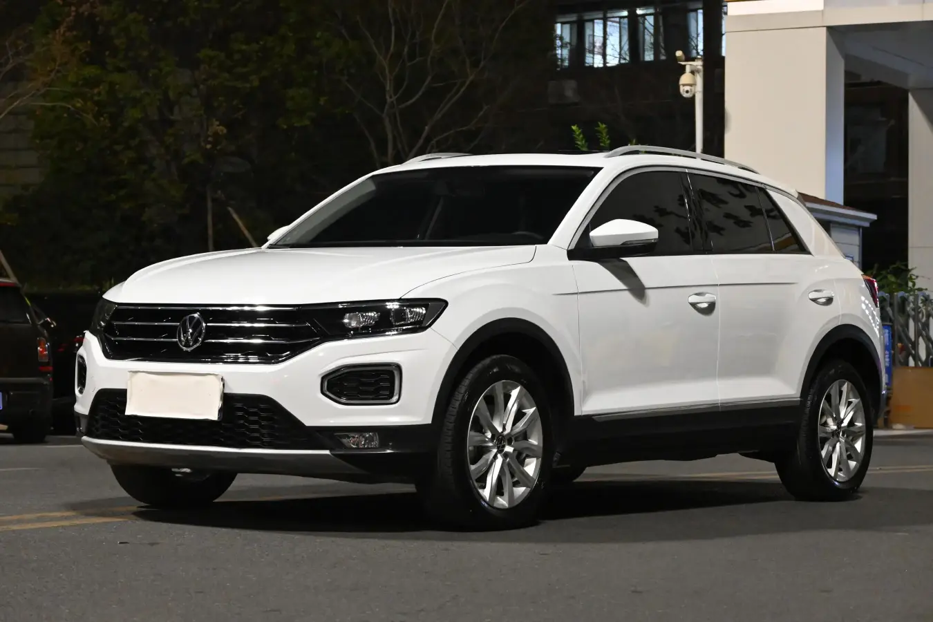 2021 Volkswagen T-Roc 1.4T 150HP L4 7DCT