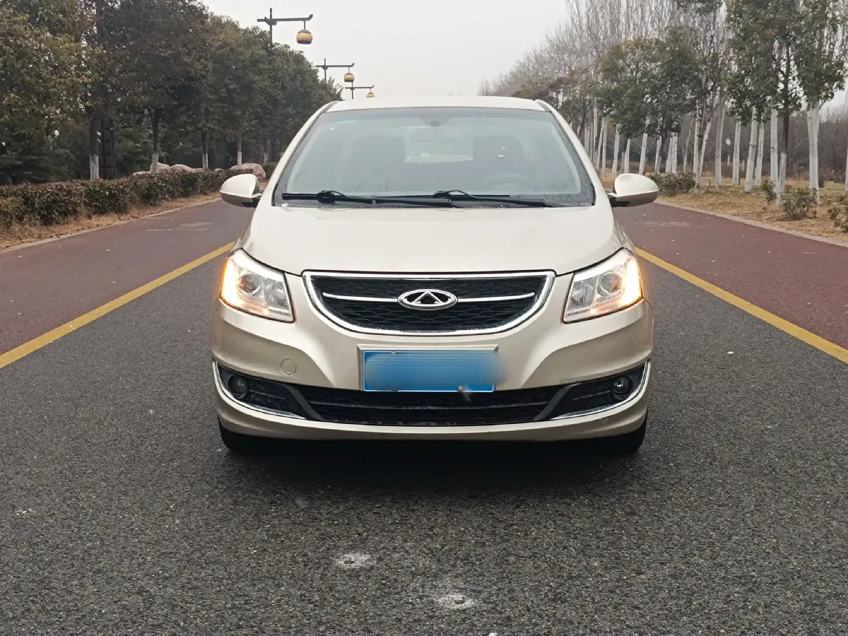 2015 Chery E3 1.5L 109HP L4 5MT,autocango,china used car exporter,china ev exporter,chinese used car exporter,chinese used ev exporter