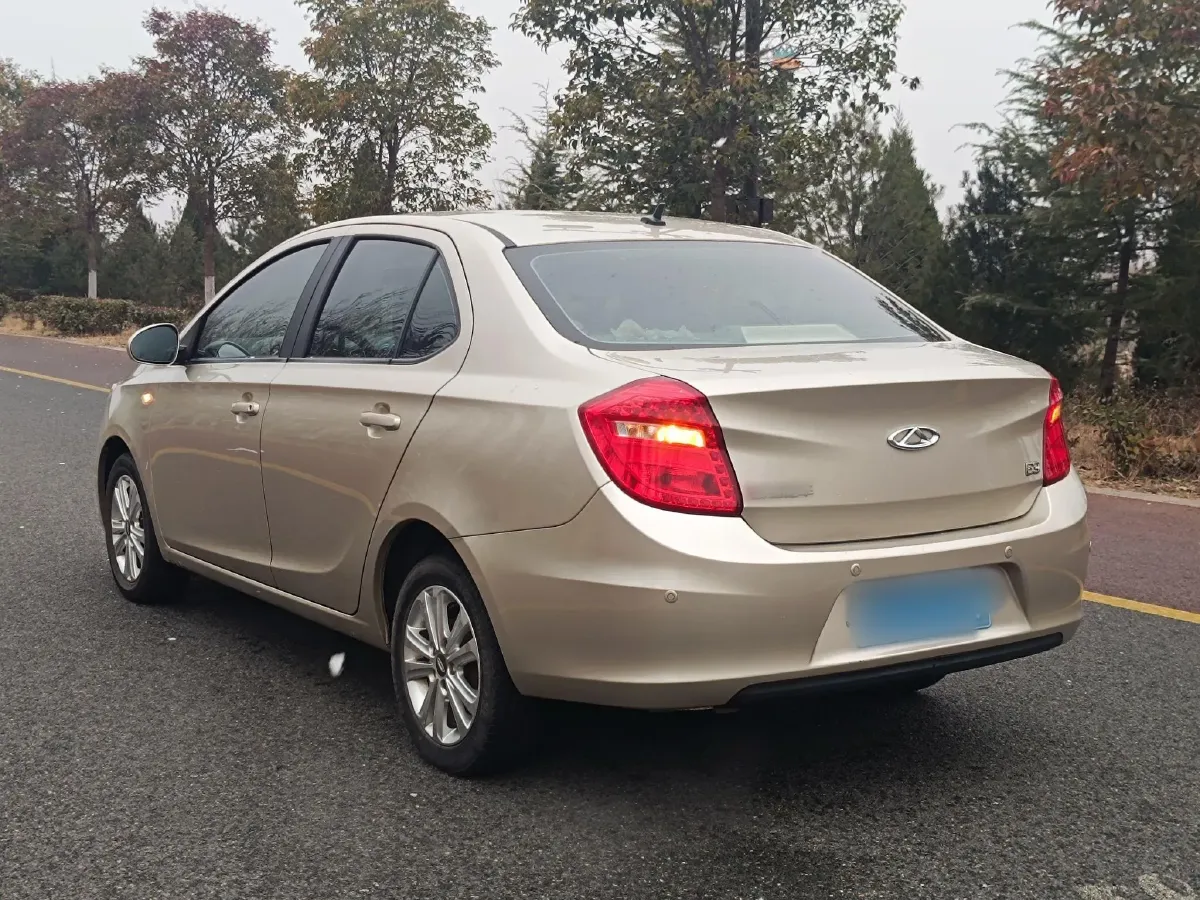2015 Chery E3 1.5L 109HP L4 5MT,autocango,china used car exporter,china ev exporter,chinese used car exporter,chinese used ev exporter