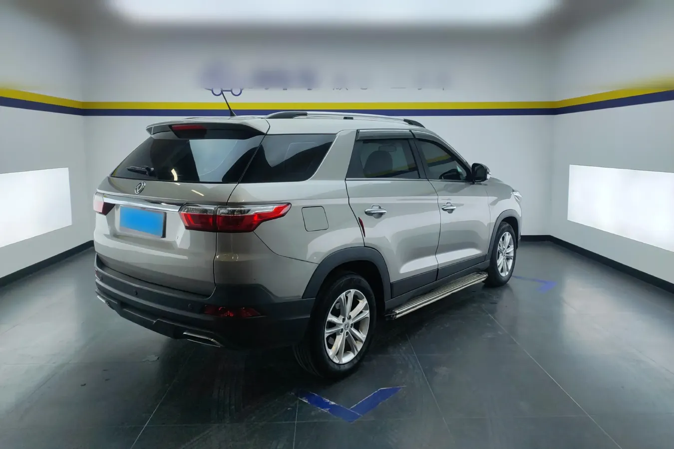 2021 DongFeng Fengon Fengon S560 2.0L 143HP L4 CVT,autocango,china used car exporter,china ev exporter,chinese used car exporter,chinese used ev exporter