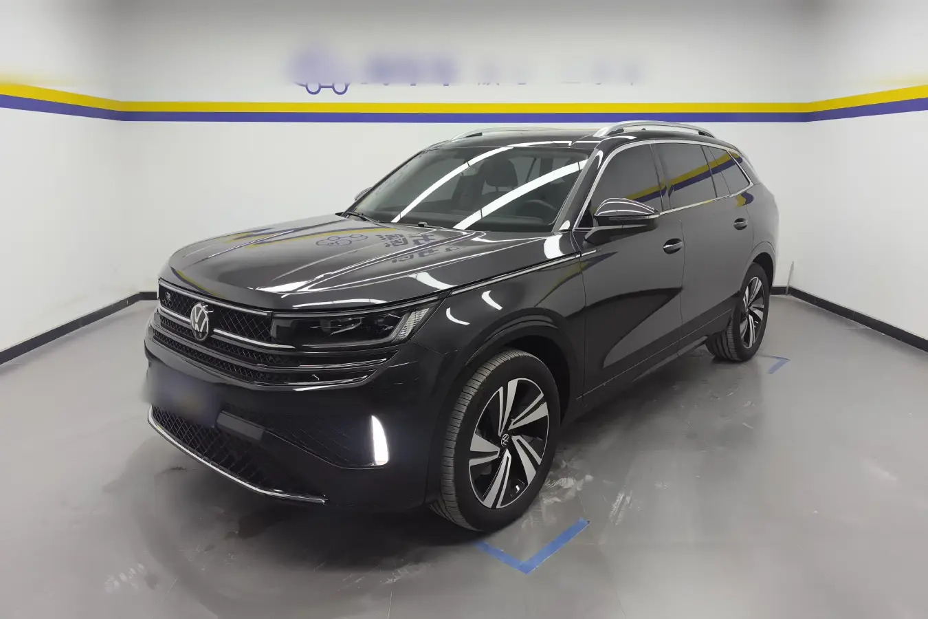 2023 Volkswagen Tavendor 2.0T 220HP L4 7DCT