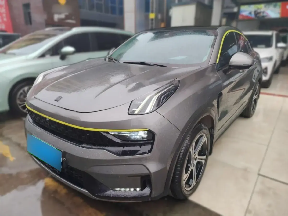 2020 LYNK&CO 05 2.0T 254HP L4 8AT