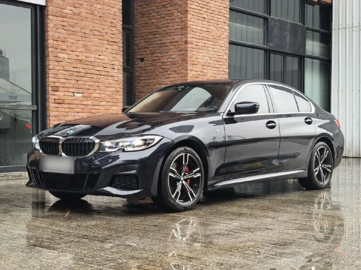 2022 BMW 3 Series 2.0T 184HP L4 8AT