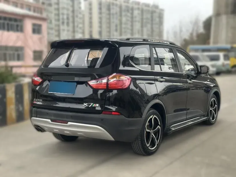 2016 SWM X7 1.5T 156HP L4 5MT,autocango,china used car exporter,china ev exporter,chinese used car exporter,chinese used ev exporter