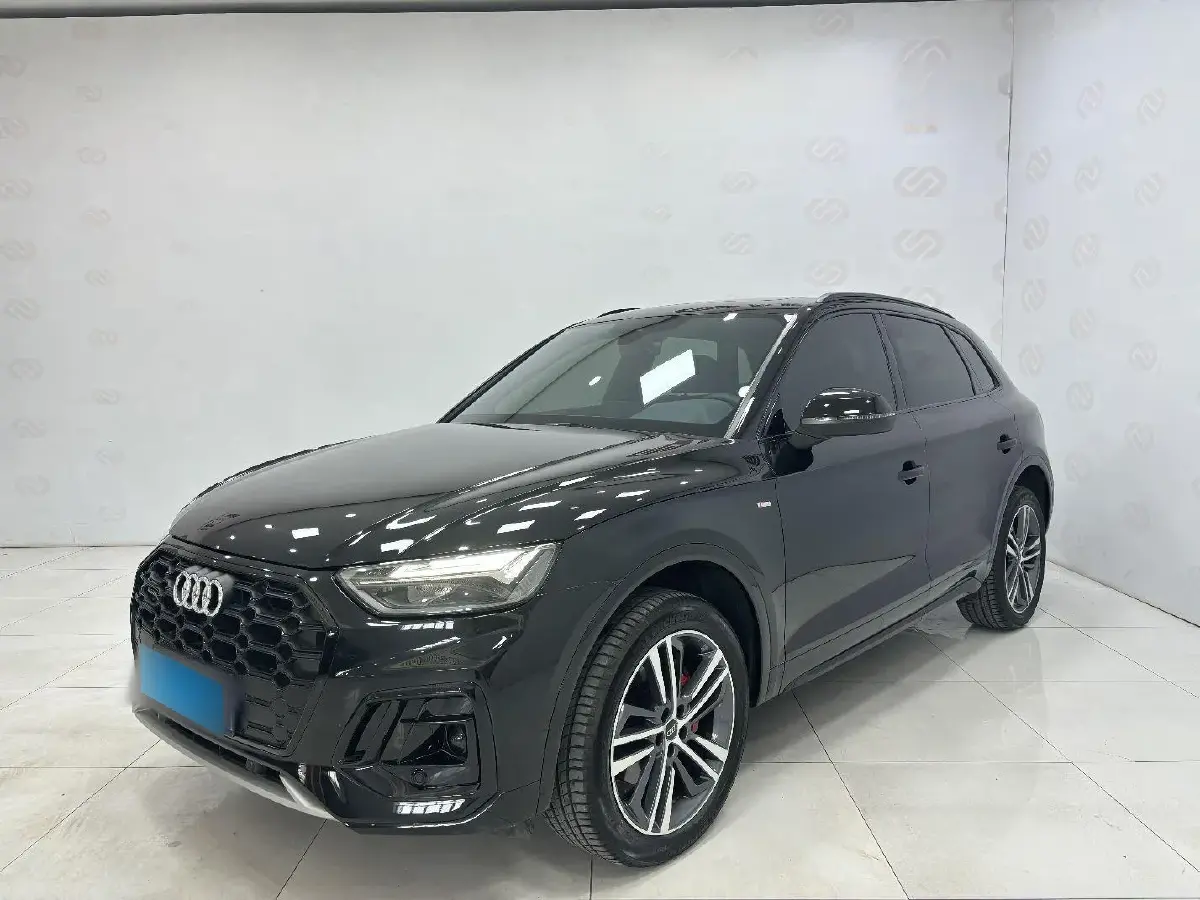 2023 Audi Q5L 2.0T 190HP L4 7DCT