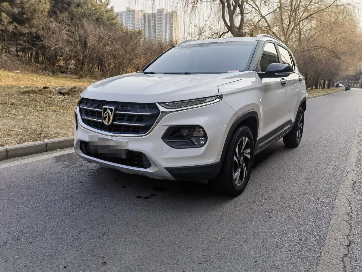 2017 BaoJun 510 1.5L 112HP L4 6MT