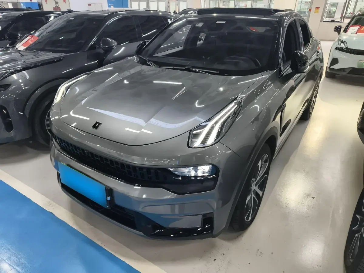 2022 LYNK&CO 05 2.0T 254HP L4 8AT