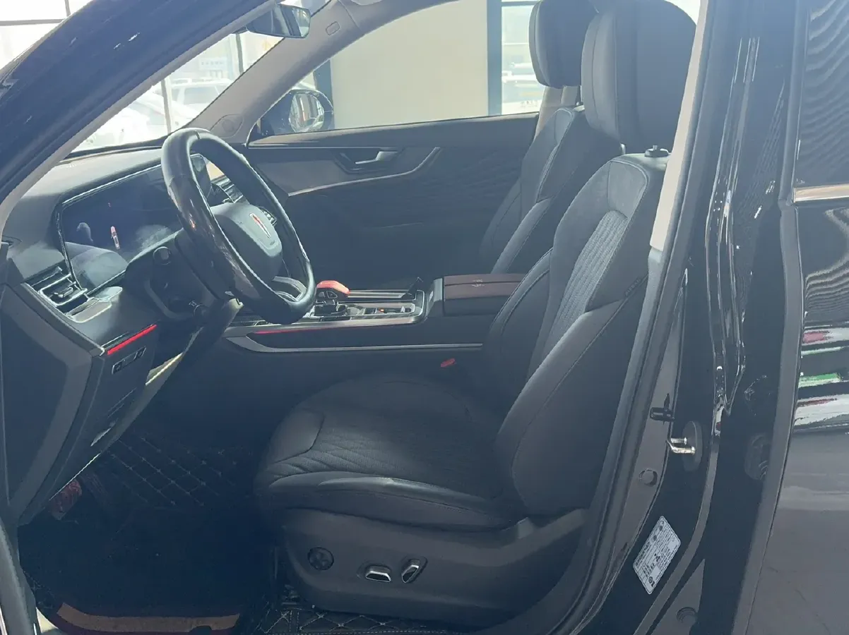 2023 HongQi HS5 2.0T 252HP L4 8AT,autocango,china used car exporter,china ev exporter,chinese used car exporter,chinese used ev exporter