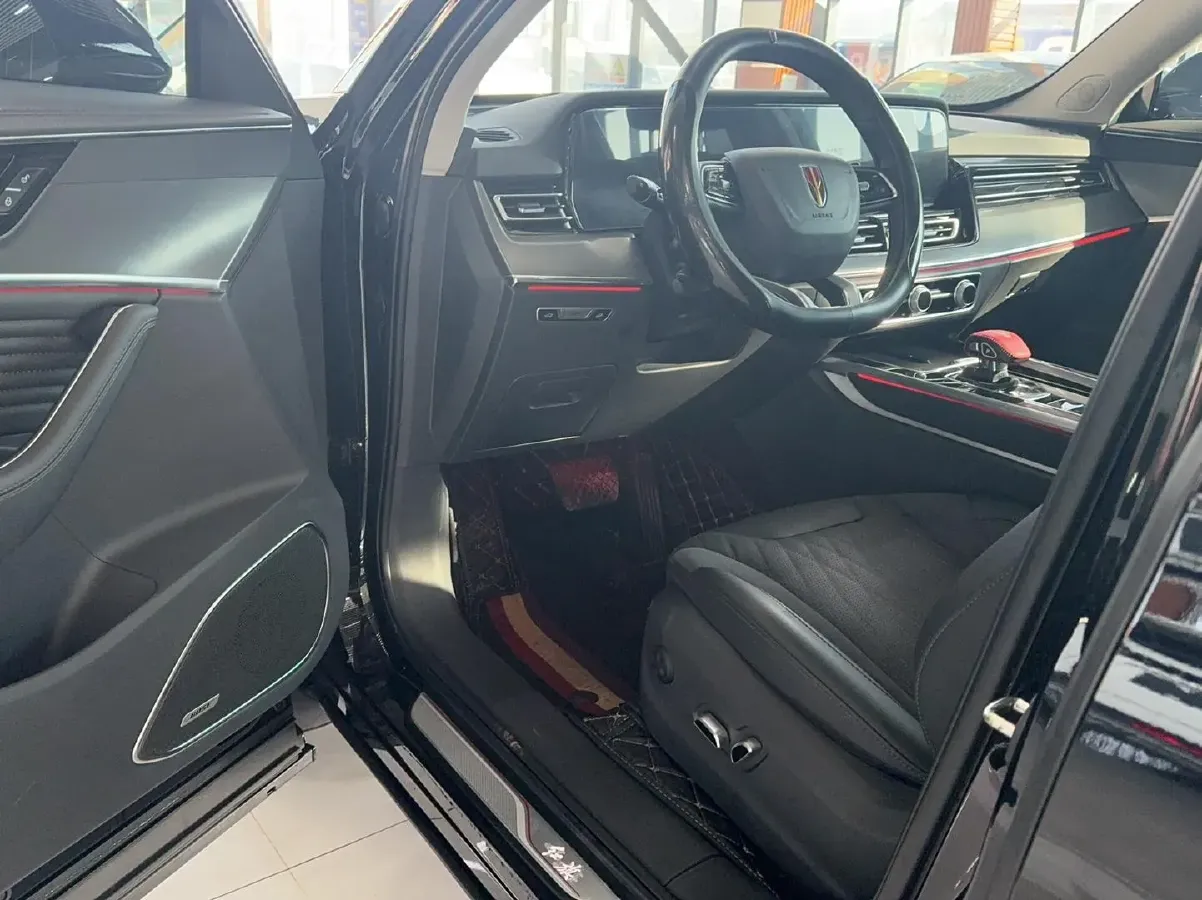 2023 HongQi HS5 2.0T 252HP L4 8AT,autocango,china used car exporter,china ev exporter,chinese used car exporter,chinese used ev exporter