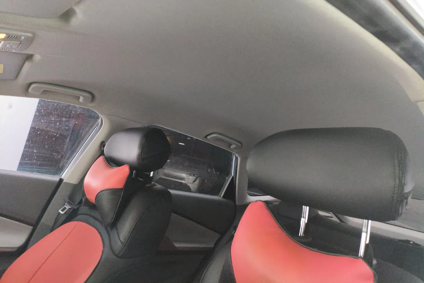 2020 BaoJun RC-5 1.5L 99HP L4 CVT,autocango,china used car exporter,china ev exporter,chinese used car exporter,chinese used ev exporter