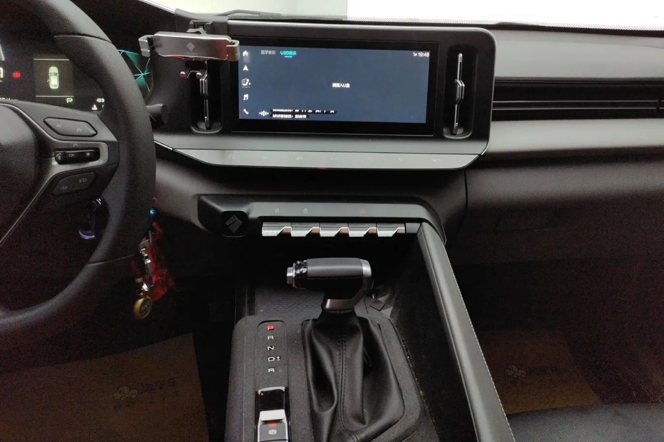 2020 BaoJun RC-5 1.5L 99HP L4 CVT,autocango,china used car exporter,china ev exporter,chinese used car exporter,chinese used ev exporter